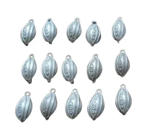 Silver pieces cut from the tree